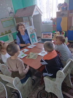 Вивчаємо англійську з садочка
